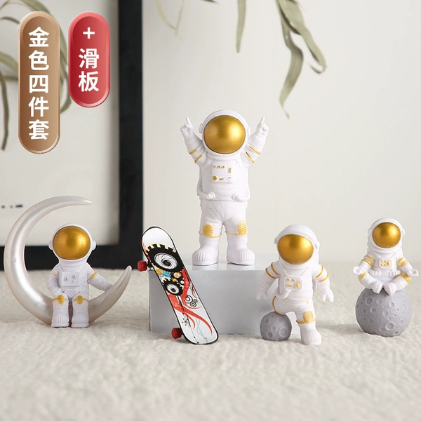 Golden set, skateboard