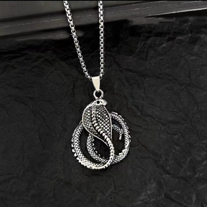Collier Cobra explosif Mode All Match Personnalité Pendentif Serpent Esprit Serpent Tempérament Version De Bijoux_voghion.com