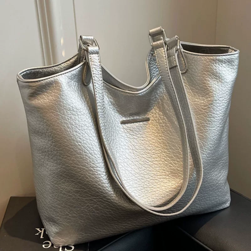 Capacious shoulder bag, universal one-shoulder bag, high-quality style
