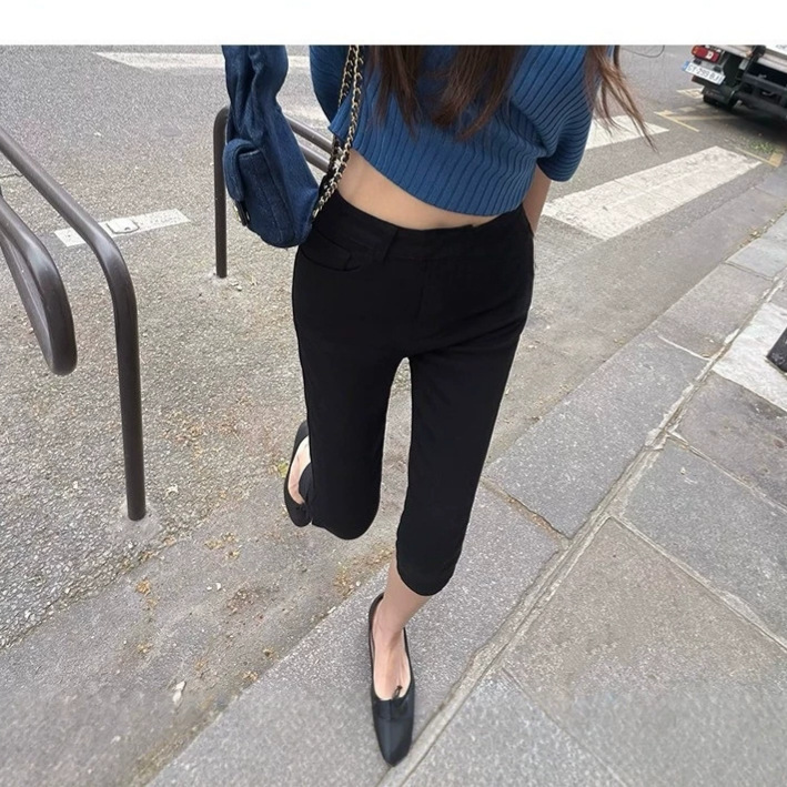 "6-Point Slimming Pants" White Women's Capri Pants, Slim-Fit Mid-Waist High-Elasticity Jeans