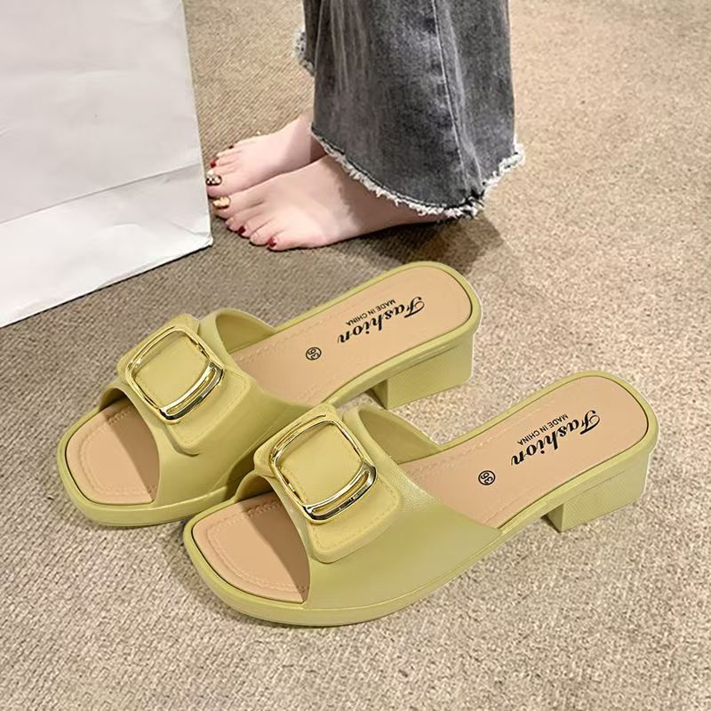 Nuevas zapatillas, sandalias de verano de moda de todo fósforo para mujer, chanclas antideslizantes, estilo coreano, suela gruesa resistente al desgaste, suela blanda