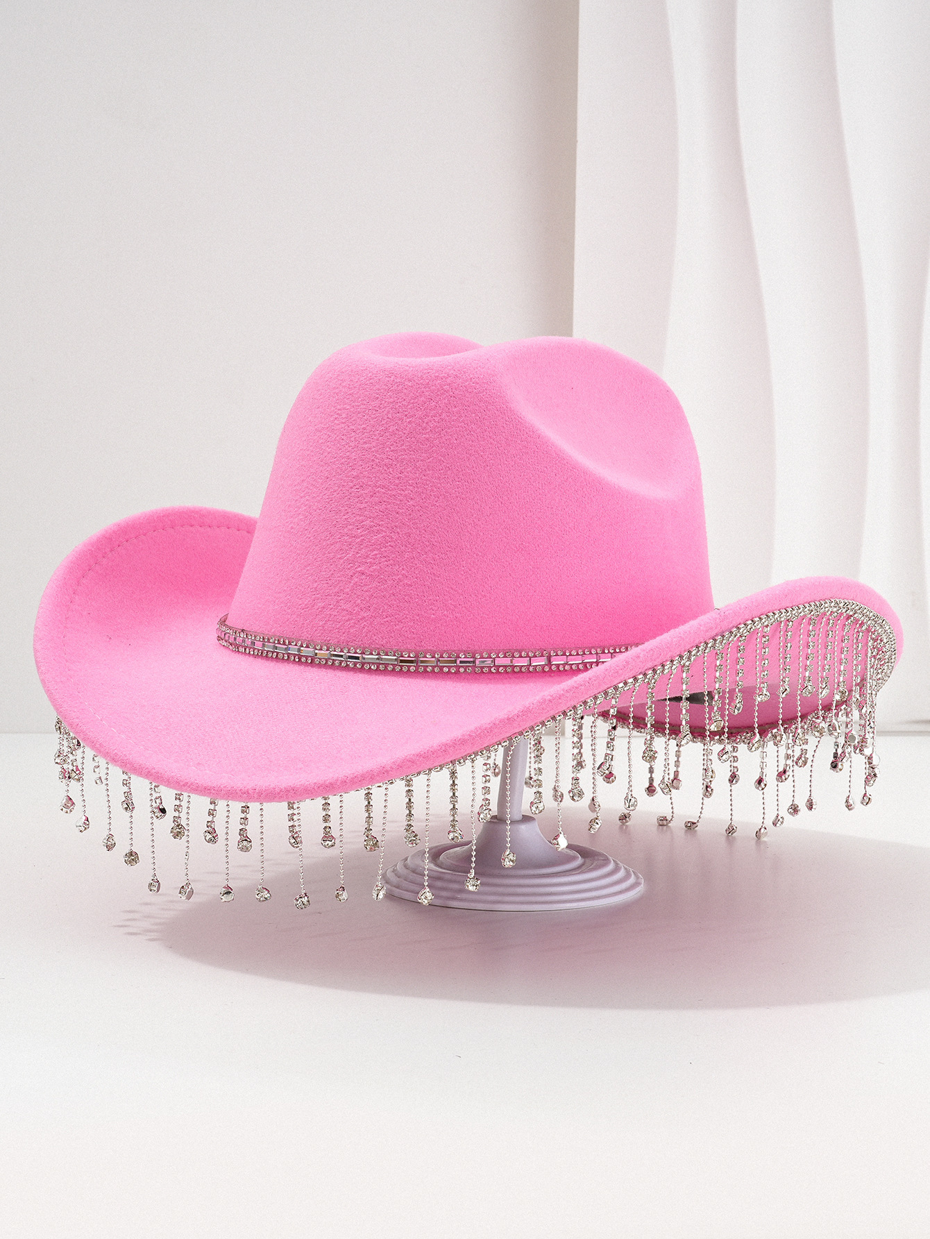 Transfronterizos de explosión de lujo dulce sombrero cuadrado de punto de perforación de cadena de sombrero con diamantes de flange fiesta de baile de música