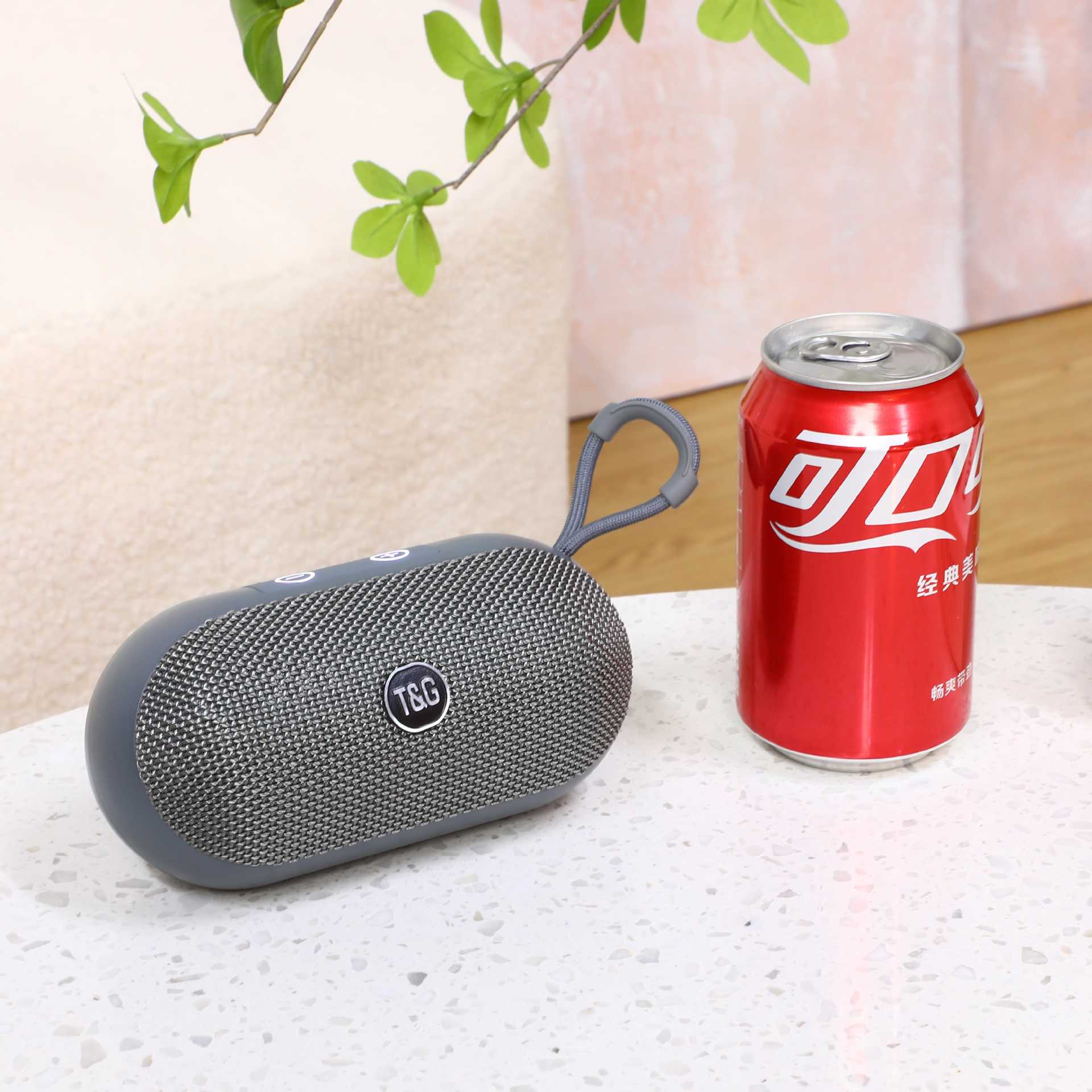 2025 nuevo altavoz Bluetooth TG691 inalámbrico mini audio TWS tarjeta portátil para exteriores subwoofer de alta calidad
