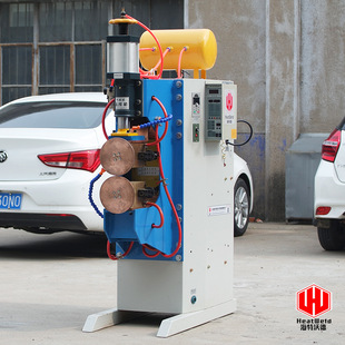 Factory Direct supply small pneumatic roller welding machine horizontal circular seam copper wheel welding machine metal barrel fuel tank roller welding equipment