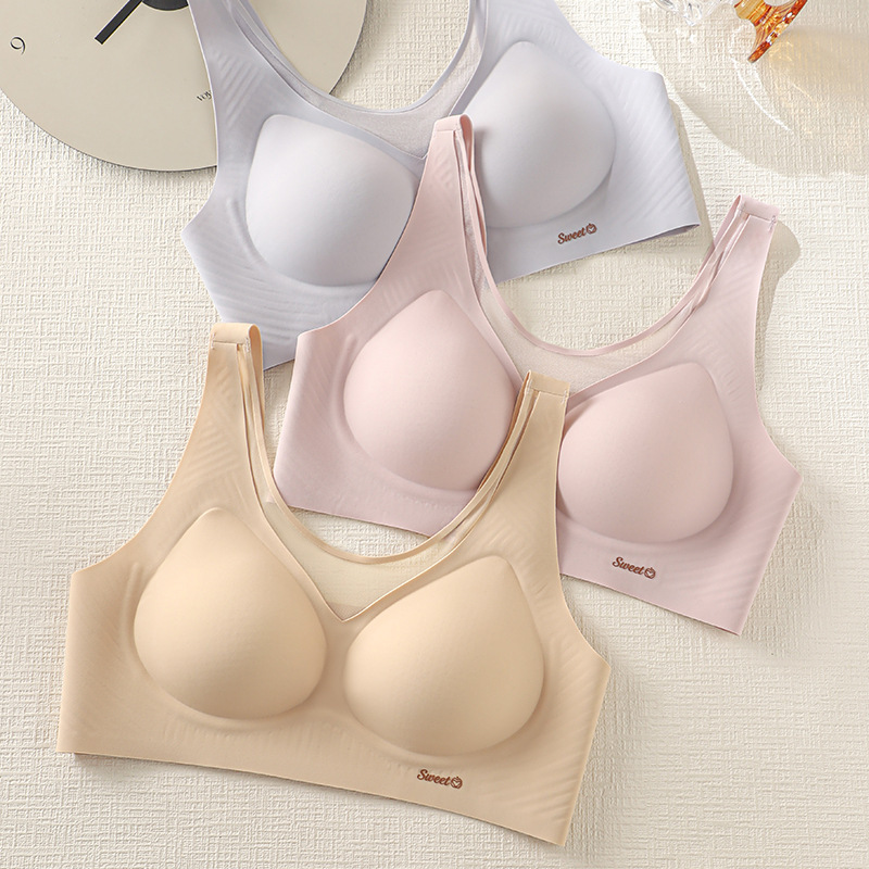 8933 # Wire-Free Seamless Bandeau-Style Plus-Size Bra, Vest-Style Thin Underwear, Minimizes Large Busts, Bc Cup 8933 # Wire-Free Seamless Bandeau-Style Plus-Size Bra, Vest-Style Thin Underwear, Minimizes Large Busts, Bc Cup