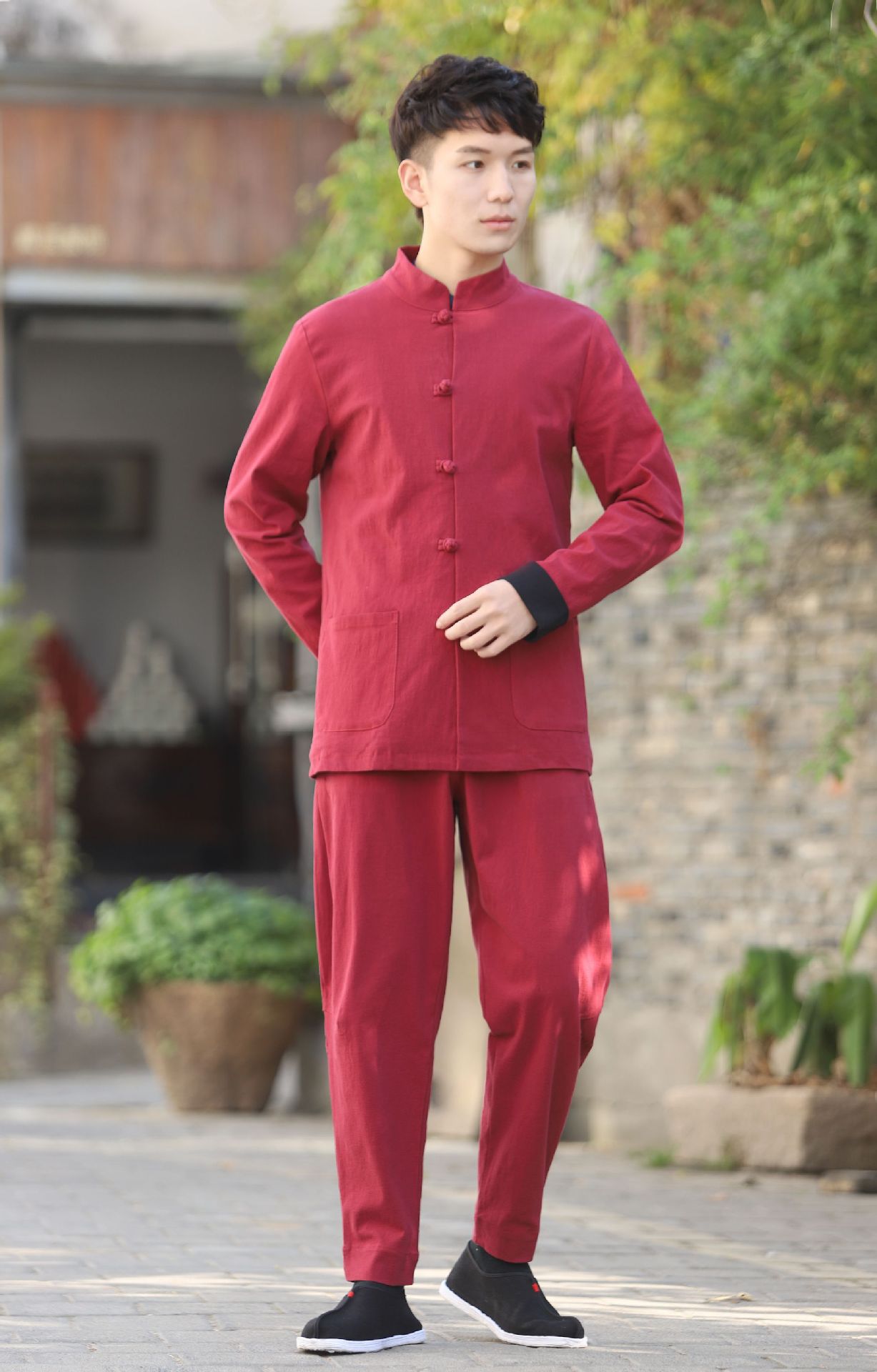 Красный набор весенних и осенних моделей