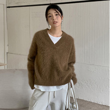 爱与南希广州十三行冬原创V领设计软糯毛衣女24911软糯羊绒毛衣