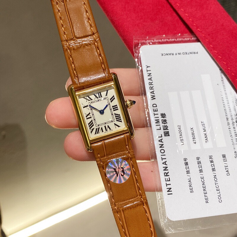 Xiaohongshu Korean style ditonna retro tank square women's sandoshi watch Middle ancient must Women's watch