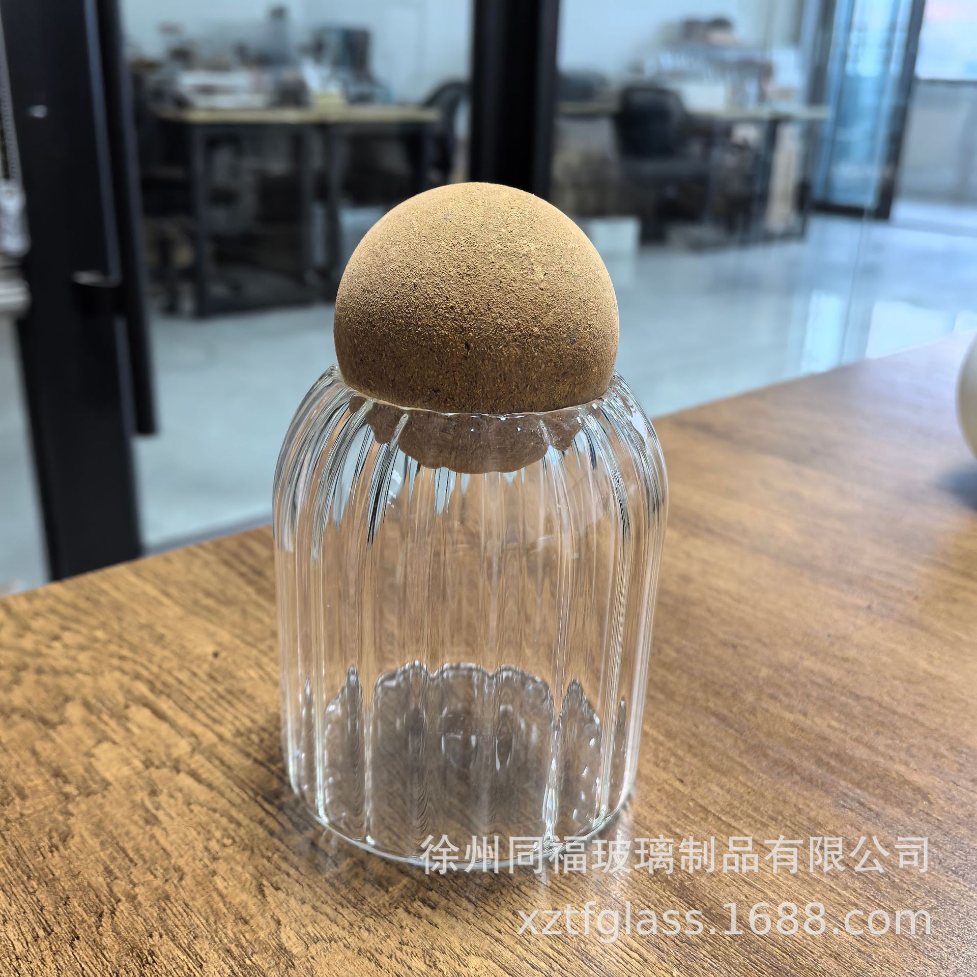 Frasco Cilíndrico de Vidrio Hermético con Tapón de Corcho Esférico de Vidrio de Borosilicato Alto para Café y Granos image 6