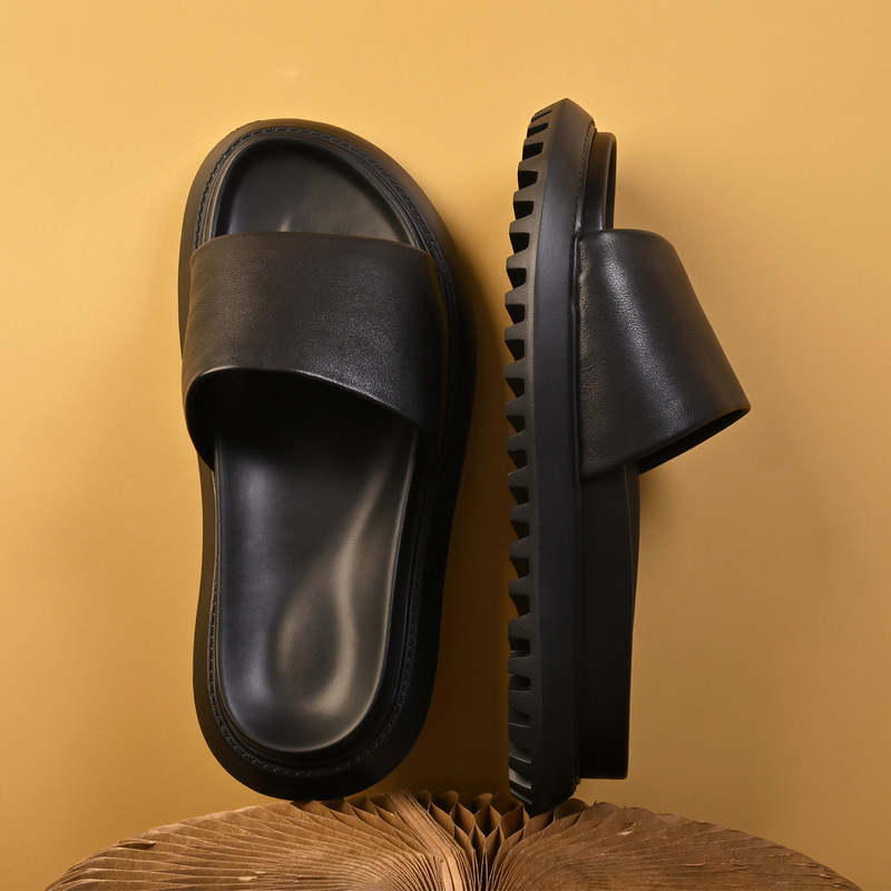 Genuine Leather Slippers, First-Layer Sheepskin Men's 2025 Summer New Men's Slippers, Casual and Fashionable Beach Outer Wear, High-End