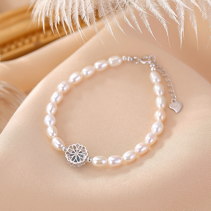 Vòng tay bạc S925 đính ngọc trai nước ngọt và đá aquamarine phong cách nhỏ tươi — Một chiếc