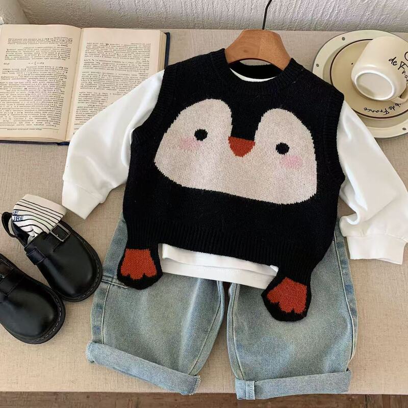 Children's Cute Sweater Vest Autum Sleeveless Knitted Vest for Boys and Girls, Fashionable Baby Penguin Vest for Inner and Outer Wear