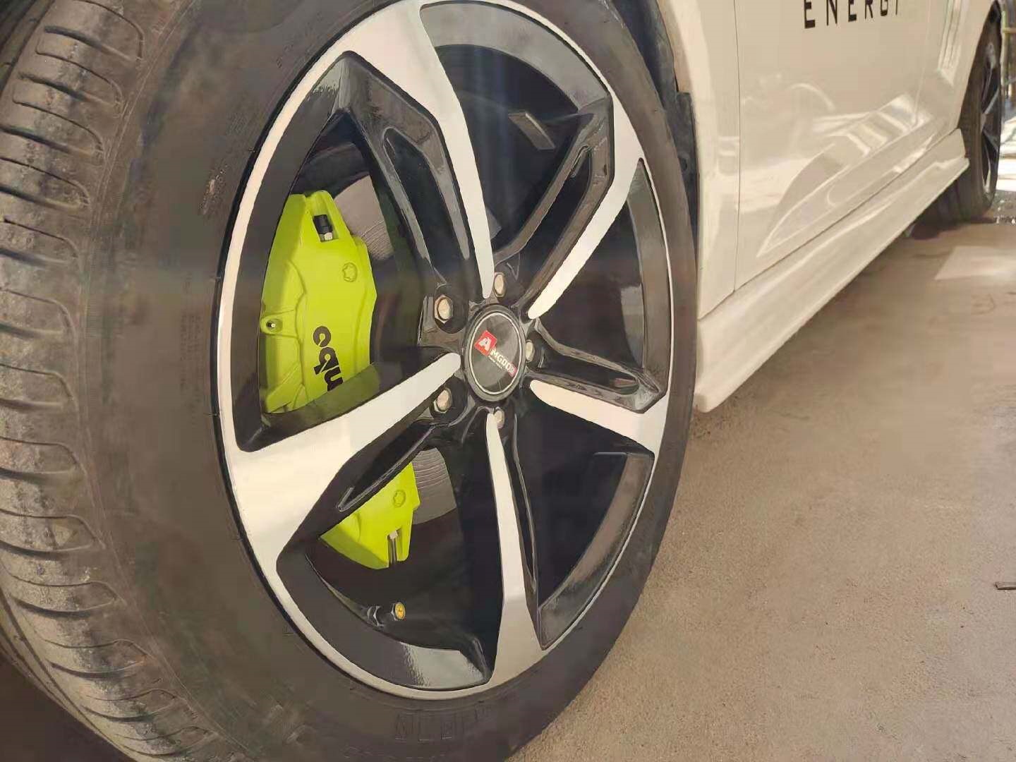 Suitable for caliper covers, car modification, aluminum alloy brake calipers, Brembo calipers, sports decorative parts, AP spray
