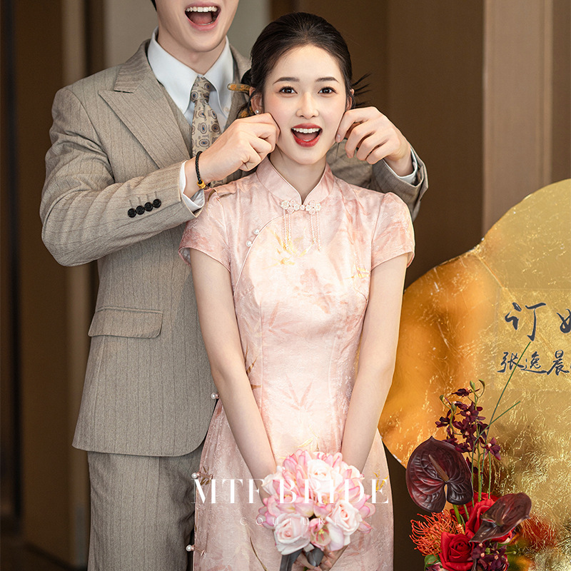 新中式旗袍2025新款小个子结婚订婚回门夏季礼服日常短袖薄款粉色|undefined