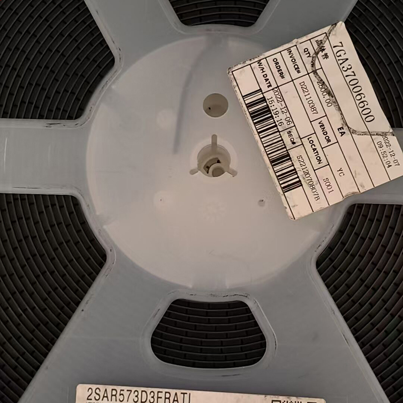 全新原装HCPL-2531-000E直插DIP8 A2531光电芯片耦合器光耦