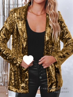 С���b�W���羳ͨ���L�_�����I�L����Ƭ���e���b����Ů