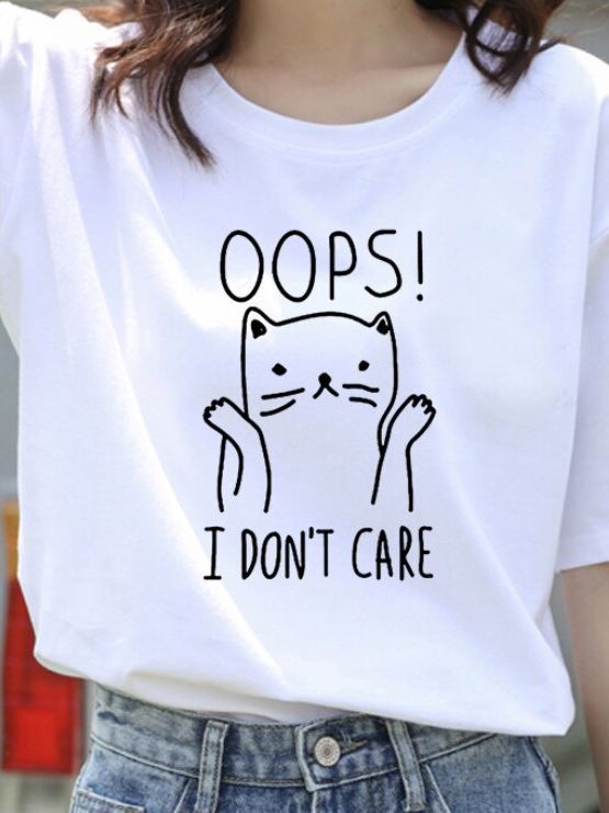 Cute white cartoon T-shirt
