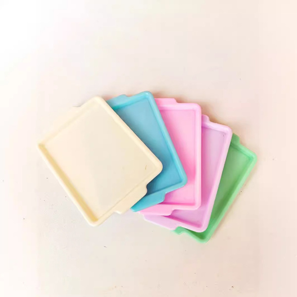 Plastic realistic cream small toy
