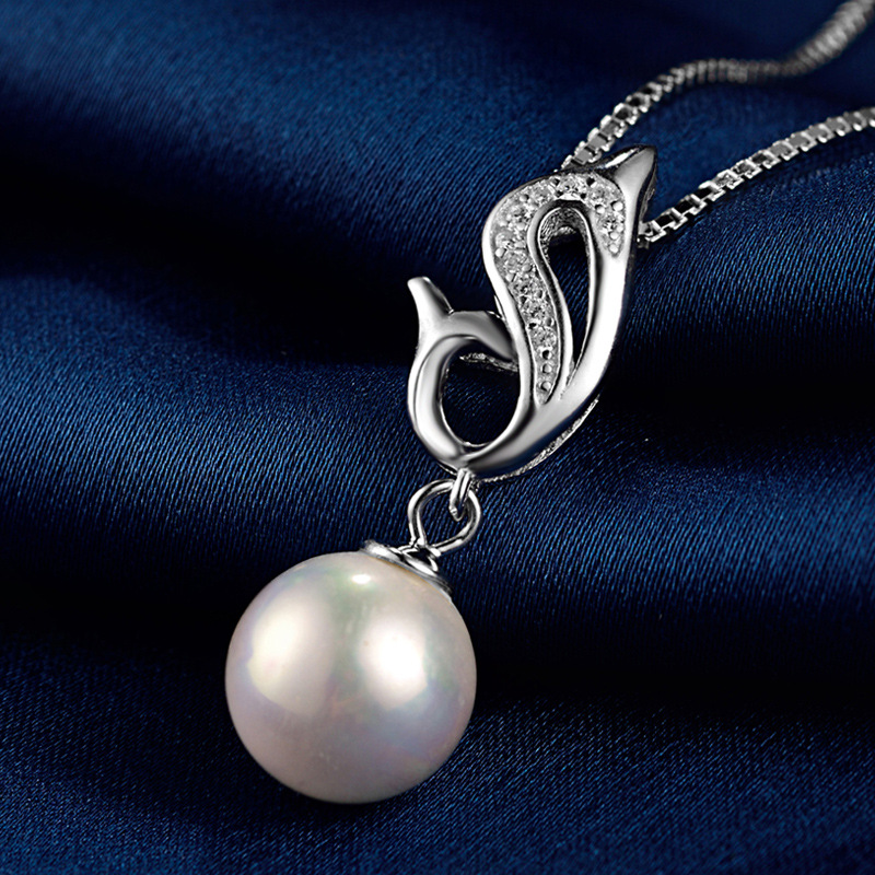 Estilo coreano temperamento de moda micro incrustaciones ZIRCON clavícula cadena collar accesorios s925 plata esterlina creativo rebordear delfín colgante para las mujeres