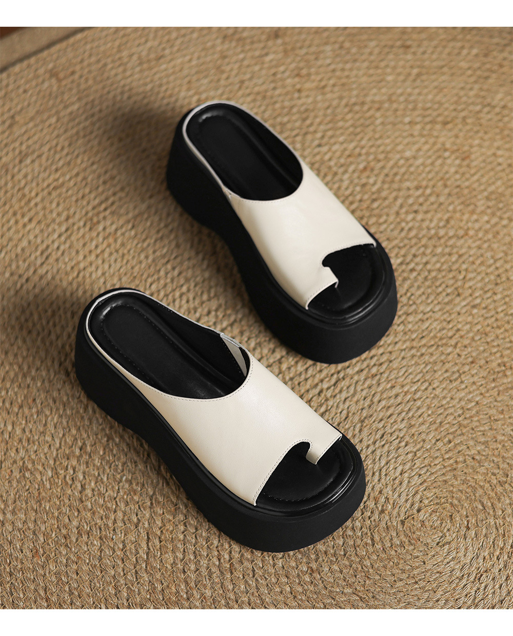 Sandal miệng cá đế xuồng cao su dày dáng người nhỏ, dép xỏ ngón mùa hè platform — Màu đen chi tiết 15