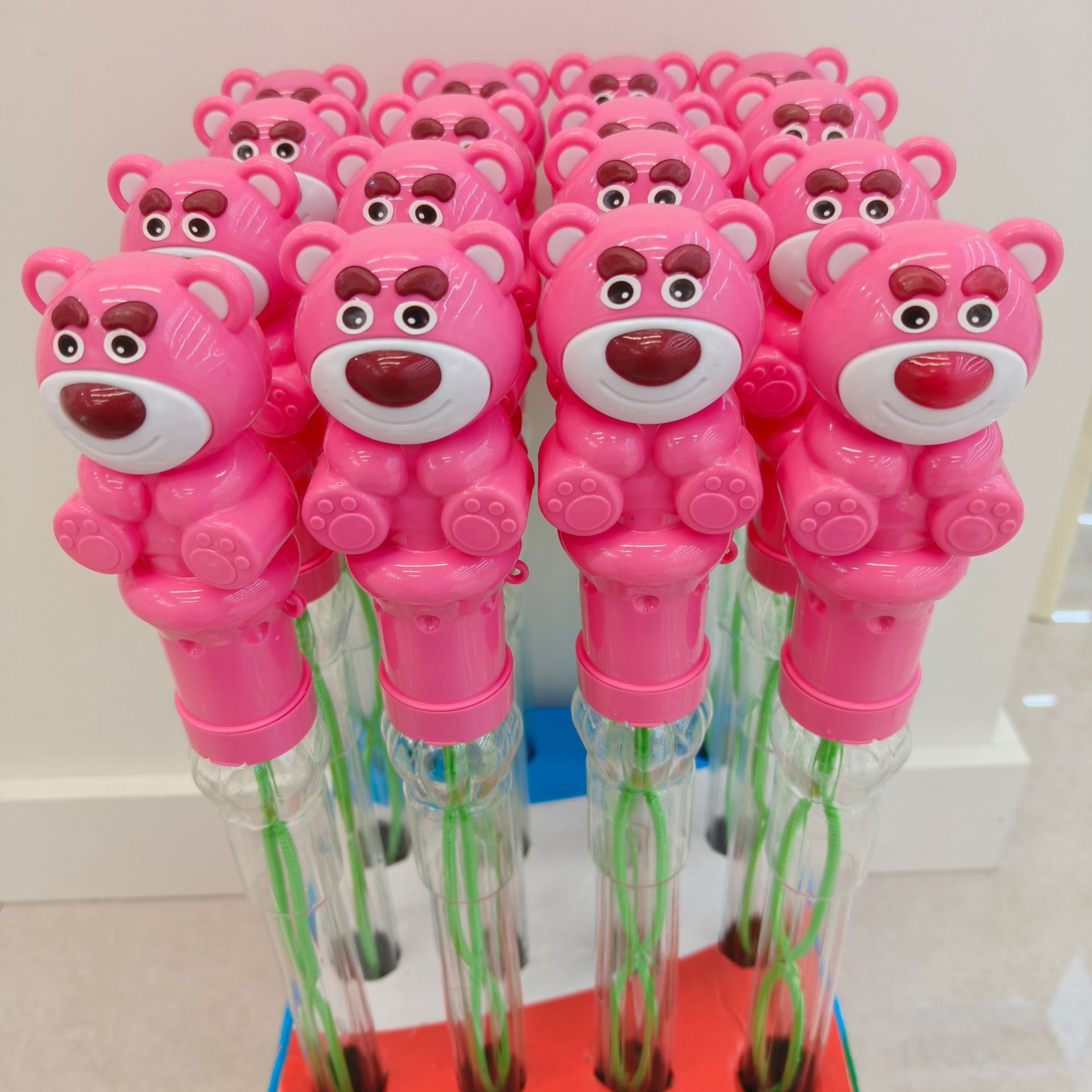 Cao mei xiong bubble wand + concentrated bubble solution