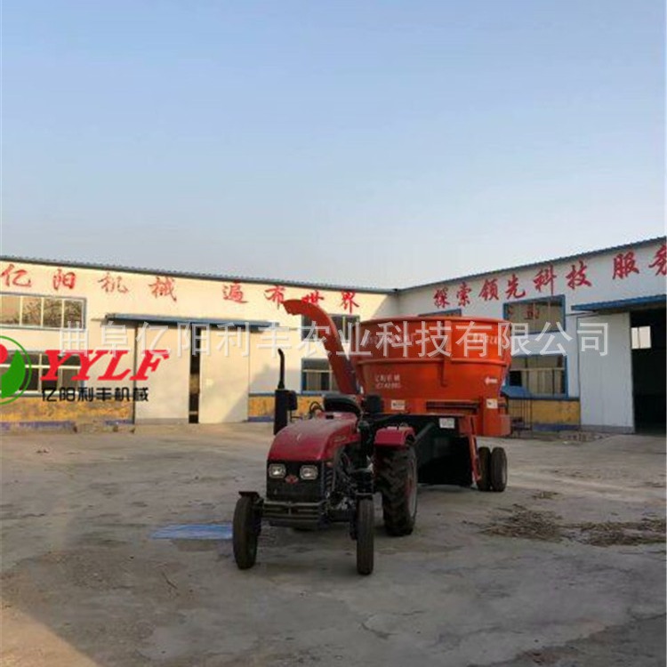 牧场 干湿青储稻草捆粉碎机 厂家供应甘肃省旋切式圆盘草捆粉碎机