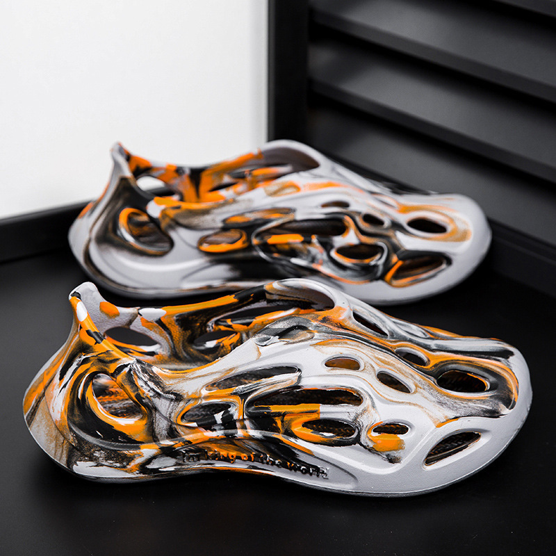 Una pieza de zapatos de agujero para hombres 2024 verano nuevo eva pedalear sensación ligera antideslizante sandalias de playa