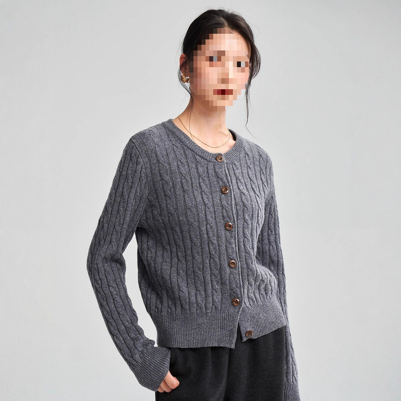 25 New Autum Knitted Thick Stick Needle Loose Fashion Sweater Lazy Style Cable Christmas Red Cardigan Top Gray