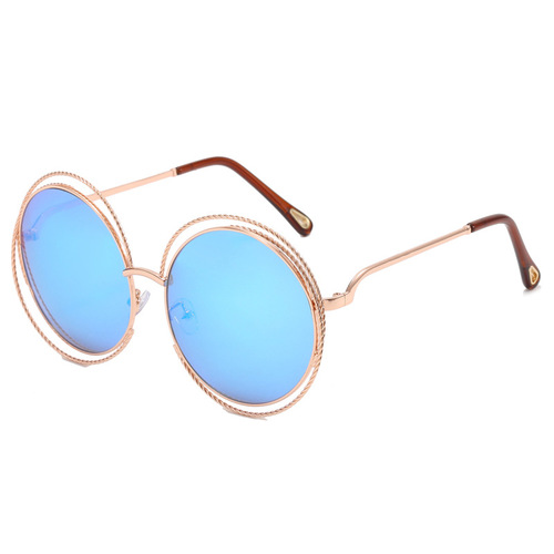 8048 upgraded version of the popular oversized round retro hollow sun glasses with gradient color, a face-shaping wonder.