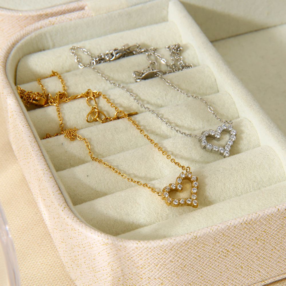 Pendant Necklace Classification 304 Stainless Steel Chain Material cable chain Chain Type Wholesale Jewelry IG Style Simple Style Heart Shape 304 Stainless Steel 16K Gold Plated Plating Pendant Necklace Cable Chain