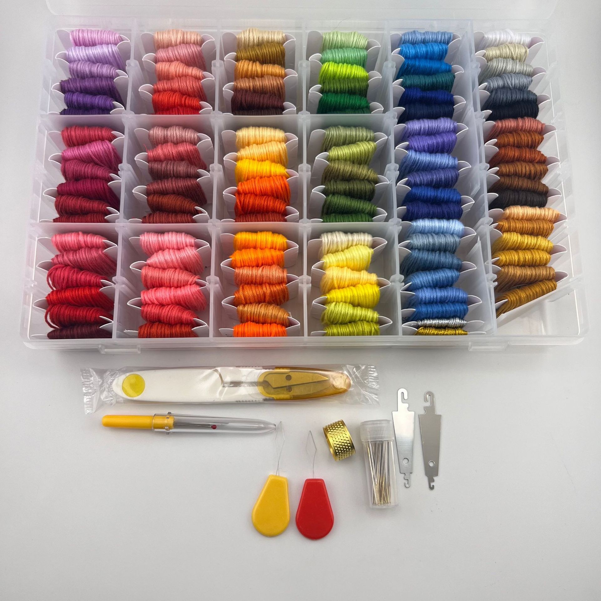 DMC hilo de punto de cruz tablero de bobinado 50 colores 100 colores traje 8 M hilo de bordado de algodón ecológico de 6 hilos 12 tarjetas de hilo al por mayor