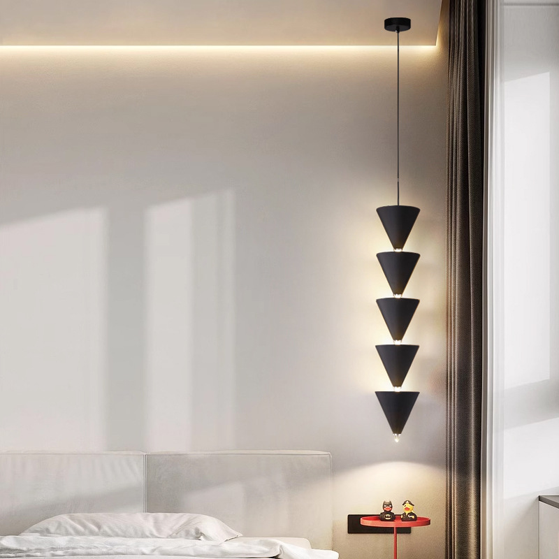 Diseño cónico lámpara de diseño creativo viento dormitorio simple cabezal de cama larga línea de fondo pared de fondo de fondo moderna línea de suspensión crema