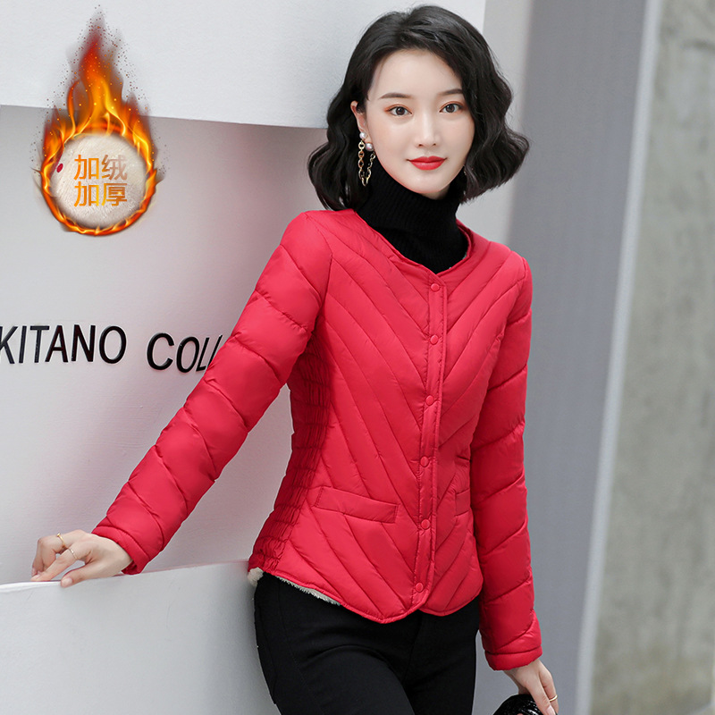 2021 Plush thickened cotton padded jacket Korean women's short winter wear light down cotton padded jacket