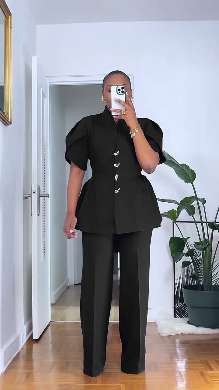 Completo elegante due pezzi con maniche a sbuffo per donna_voghion.com