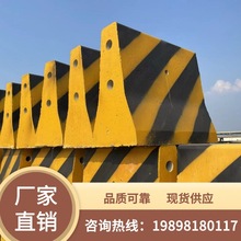 混凝土水泥墩 防撞隔离墩 马路围蔽墩子道路护栏广东厂家直销