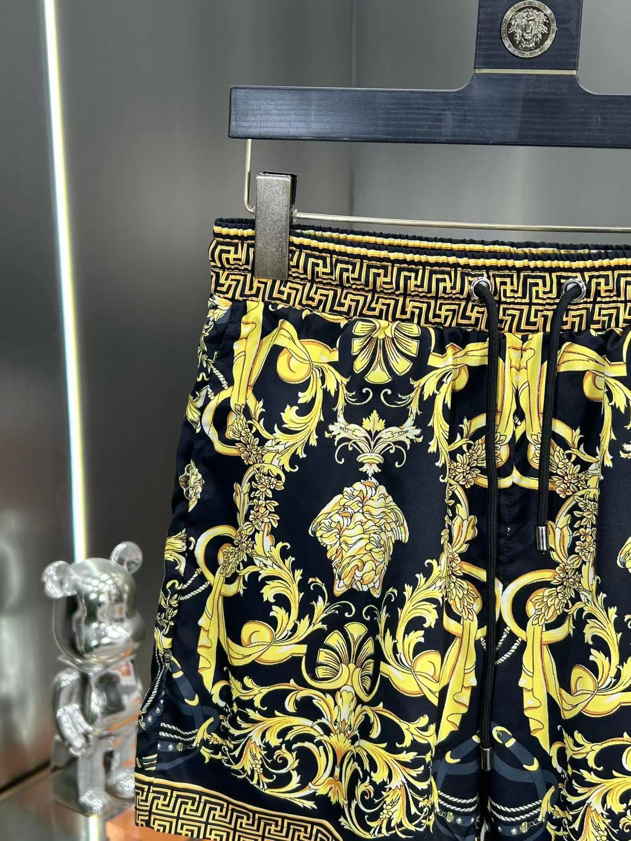 Heren zwemshort sneldrogend met medusa print voor op het strand_voghion.com