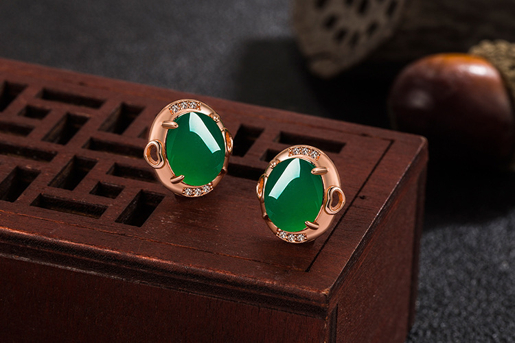 Boucles D&#39;oreilles Mode Rétro Ethnique Calcédoine Verte Zircon Agate Verte display picture 2