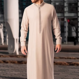 连衣裙;女式T恤;吊带背心