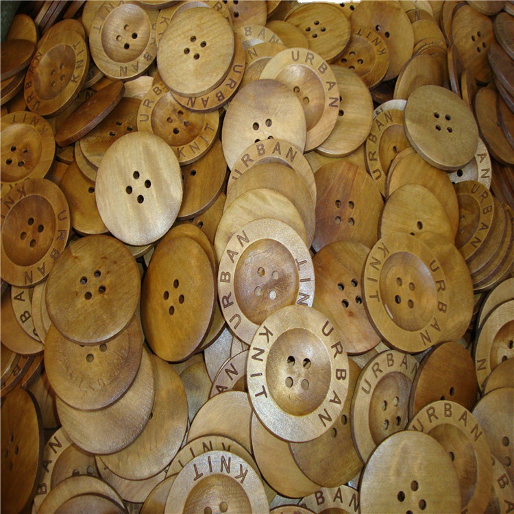 天台维娅厂家直销天然木制圆形衬衫小钮扣子激光雕刻diy异形纽扣