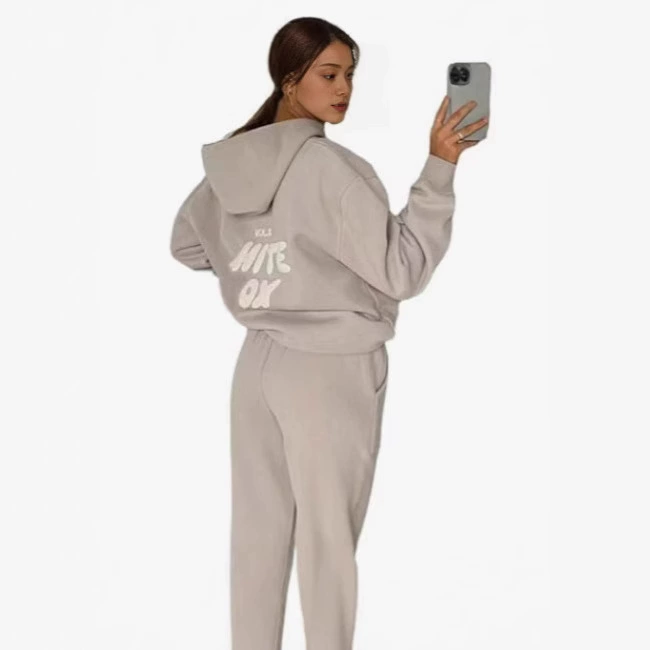 Новинка 2024: женский спортивный костюм (толстовка с капюшоном и брюки) из флиса с логотипом в европейско-американском стиле, повседневный