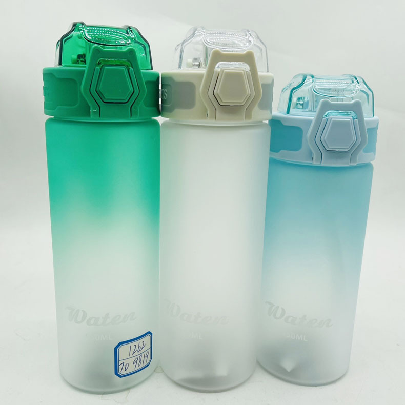 Chengfeng taza de agua gradiente plástico deportes al aire libre esmerilado transfronterizo color gradiente hervidor de agua de gran capacidad portátil hervidor de agua de estudiantes