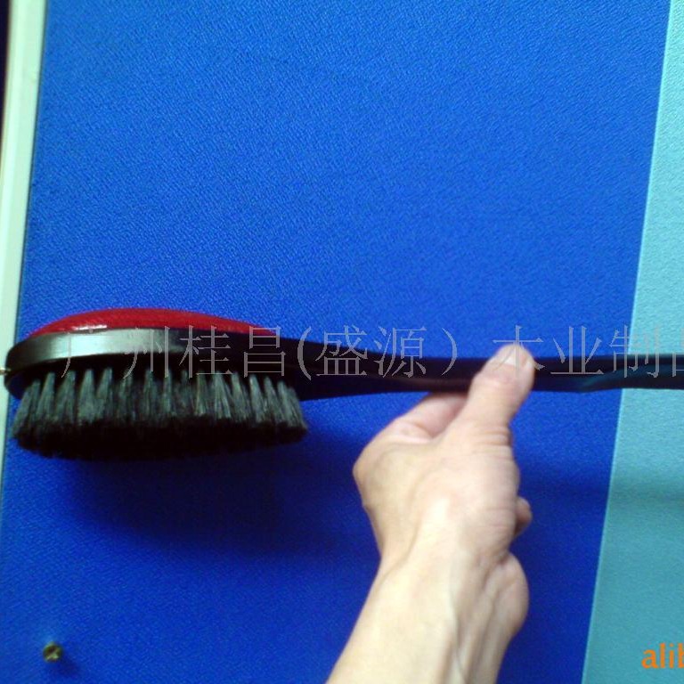 供应毛刷  Package fur brush Bag leather pull