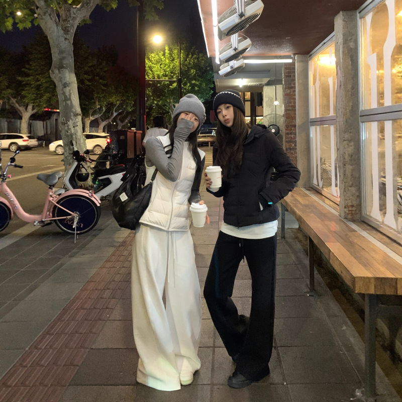 Baisiwang "Lulu down Jacket" 90 White Goose down Lightweight down Jacket Women's Autumn and Winter Hooded Warm down Jacket