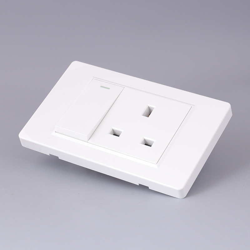 Zócalo estándar británico 118 tipo de pared británica interruptor de tres agujeros doble control 13A de tres agujeros de Asia sudeste