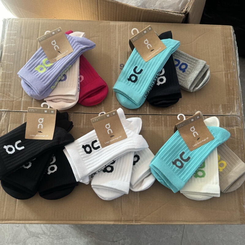 On Socks 3-Pack for All Seasons, Couple Style Socks for Men and Women, Trendy Socks for Outdoor Fitness and Running, Mid-High Tube Sports Socks On Socks 3-Pack for All Seasons, Couple Style Socks for Men and Women, Trendy Socks for Outdoor Fitness and Running, Mid-High Tube Sports Socks