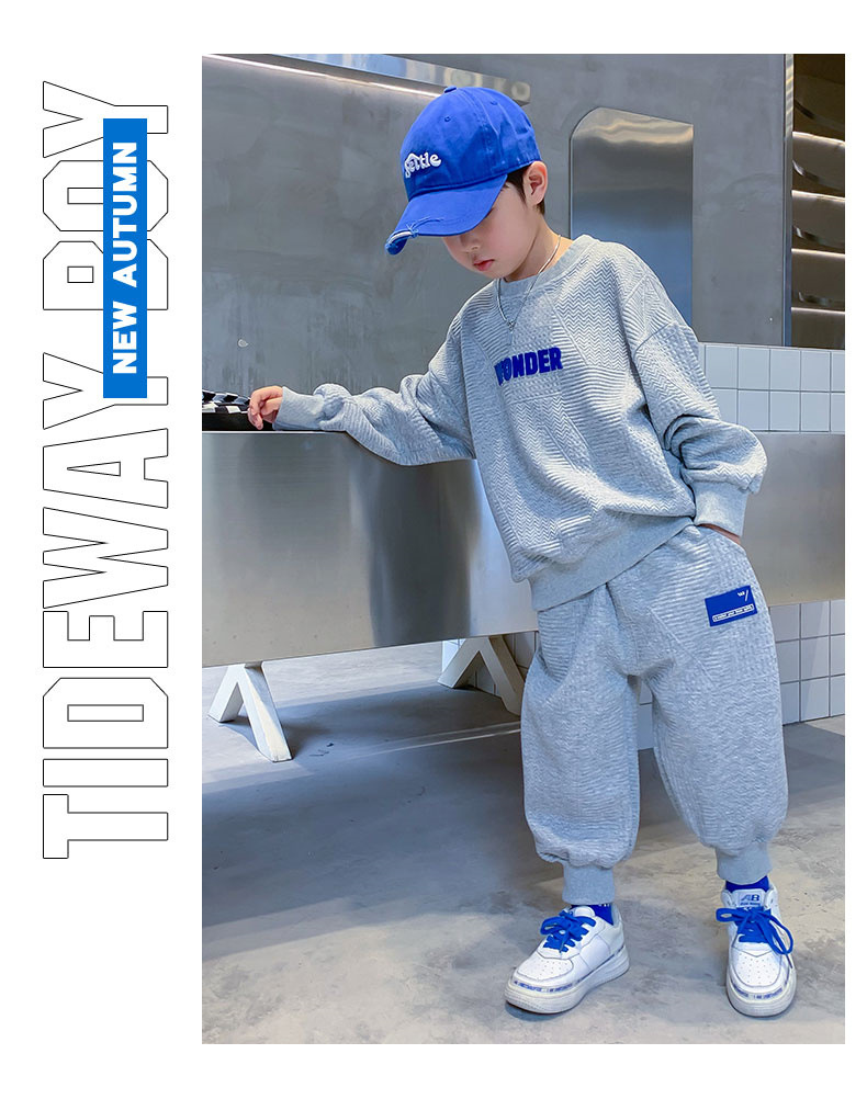 Drengedragt 2023 New Zhongda forår og efterår Network Red Fried Street Sweater Sportstøj til børn_voghion.com