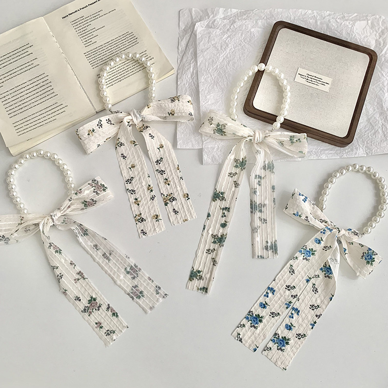 Collar de perlas, diadema, pequeño pañuelo de seda largo, vestido de niña de alta calidad, cinta, decoración de cinta, bufanda, cinturón