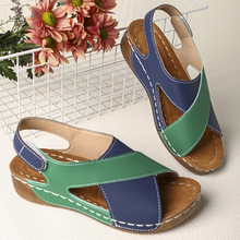 坡跟凉鞋女外穿跨境大码撞色透气魔术贴厚底凉鞋女 Women Sandals