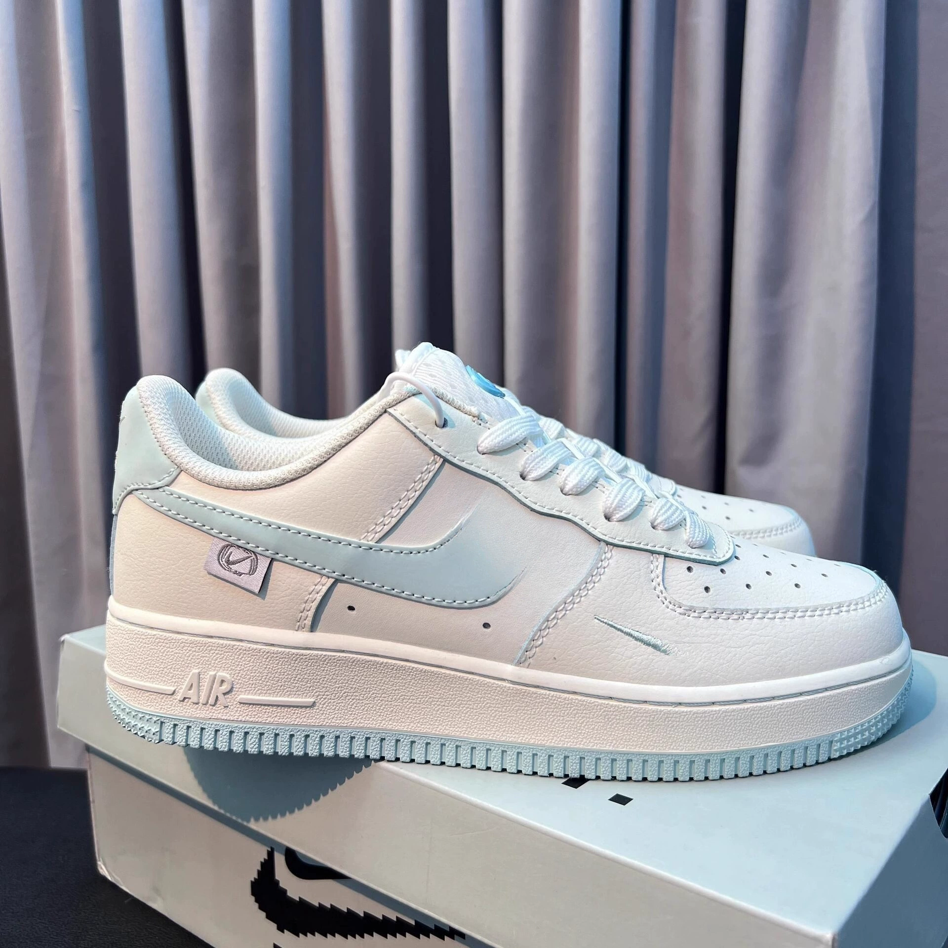 Новая женская обувь Air Force One ins Женская мода AF1 дикая низкая доска обувь мужская спортивная повседневная обувь маленькая белая обувь