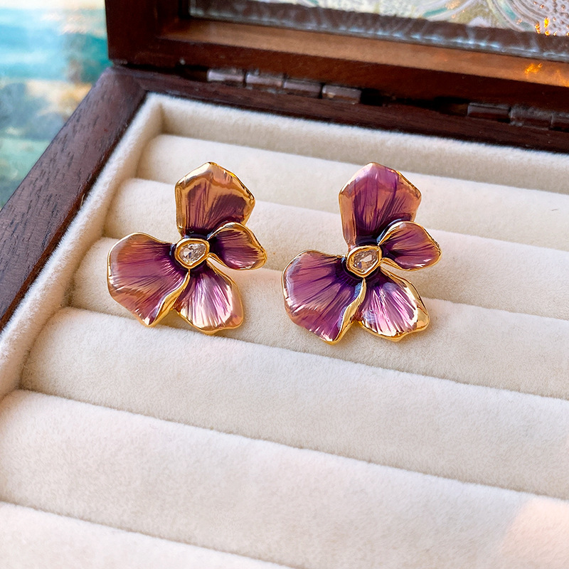 1 Pair Vintage Style Flower Copper Plating Inlay Artificial Gemstones Rhinestones Ear Studs display picture 4